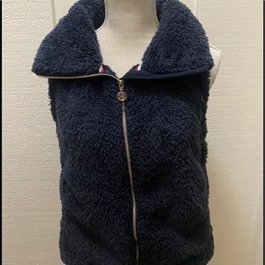 Tommy Hilfiger fleece vest small